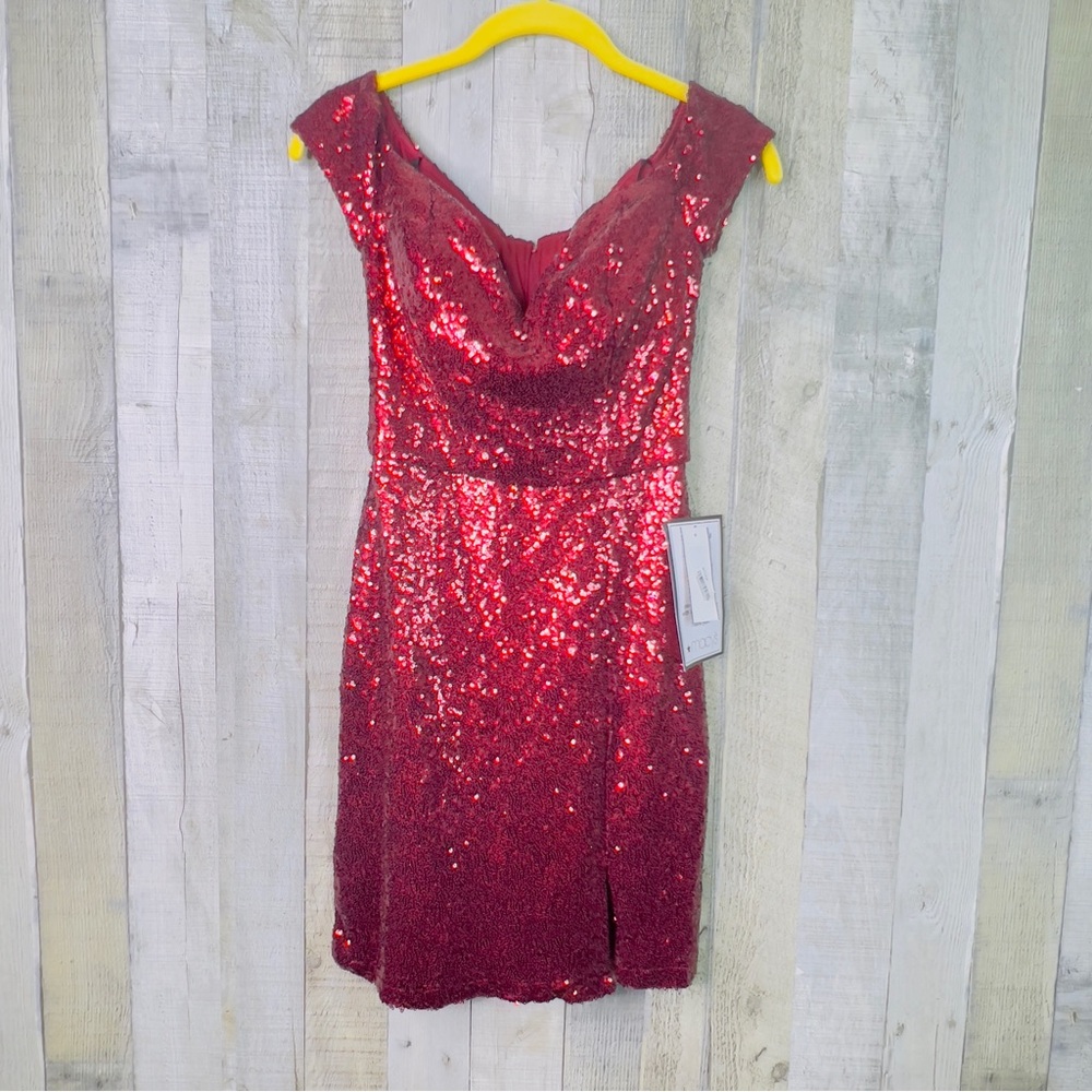B. Darlin Burgundy Size 3/4 Sequined Mini Sweetheart Off The Shoulder Dress